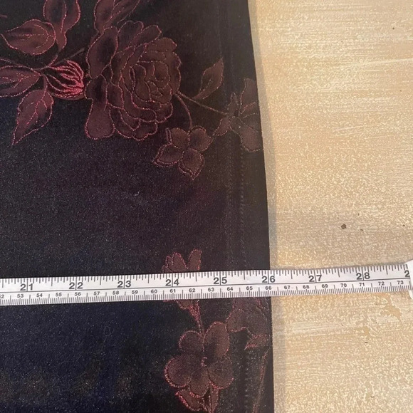 VINTAGE 90’ss. NWT’s. Vintage Studio velour floral sleeveless top - Picture 10 of 11